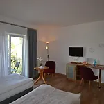 Hotell & Restaurant Zur Linde