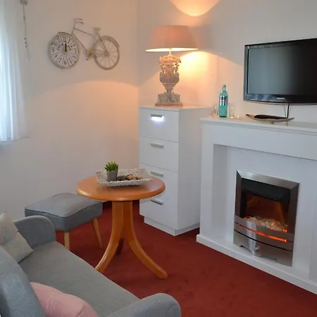 & Restaurant Zur Linde 호텔