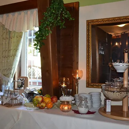 Ξενοδοχείο & Restaurant Zur Linde