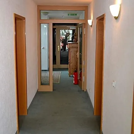 & Restaurant Zur Linde 3* Freital