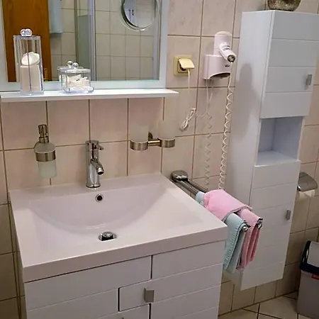 & Restaurant Zur Linde 3* Freital