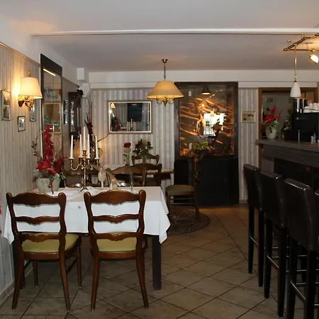 & Restaurant Zur Linde Freital