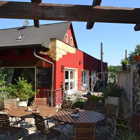 Hotel & Restaurant Zur Linde 3*