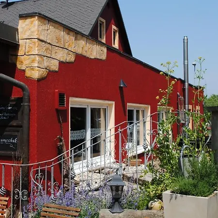 & Restaurant Zur Linde Ξενοδοχείο